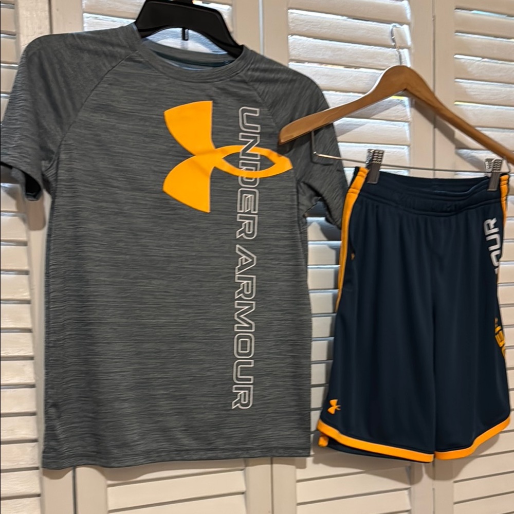 Under Armour Kids Matching Set - Gray and Yellow